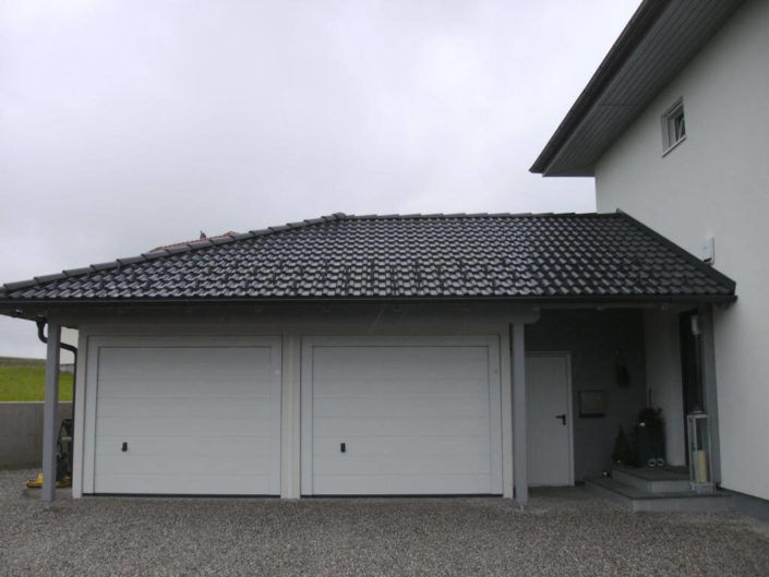 Fertiggarage